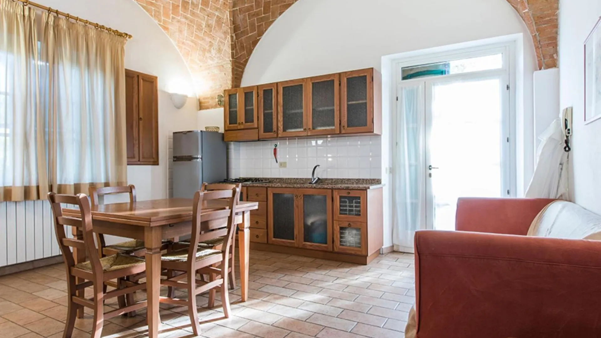 Podere Simonetta - A6 Cecina  Italy