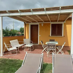 La Casina Di Campagna Tra Cecina E Bibbona Casa vacanze
